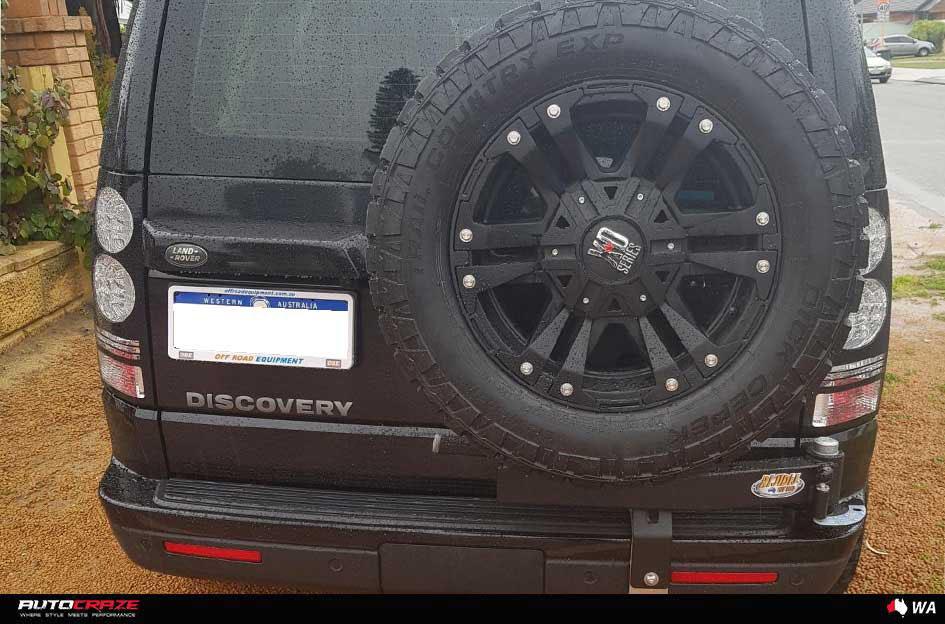 LAND-ROVER-DISCOVERY-MONSTER-XD-2-MATTE-BLACK